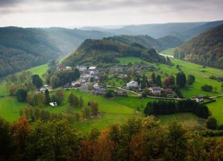 Du lịch Bỉ – Tận hưởng khoảng lặng bình yên tại cao nguyên Ardennes Du lịch Bỉ - Tận hưởng khoảng lặng bình yên tại cao nguyên Ardennes