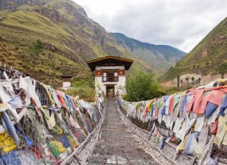 Review tất tần tật tour du lịch Bhutan giá bao nhiêu tiền? Review tất tần tật tour du lịch Bhutan giá bao nhiêu tiền?